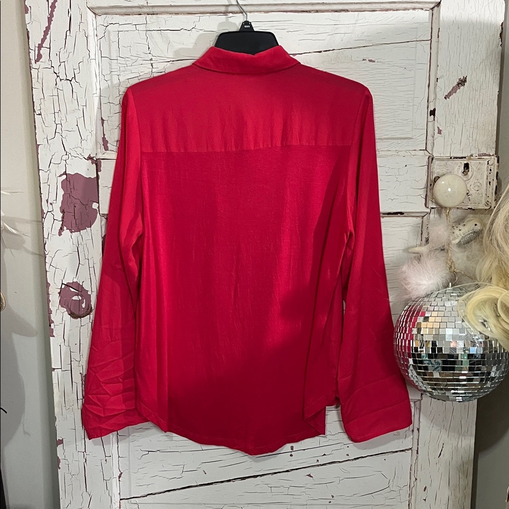 PLEIONE Vibrant Red Button-Up Blouse | 1 chest pocket and Roll cuff Sleeves Lg - Picture 4 of 5
